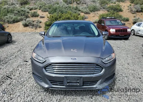 2013 Ford Fusion Se z USA, uszkodzony, nr VIN 3FA6P0HR2DR108530